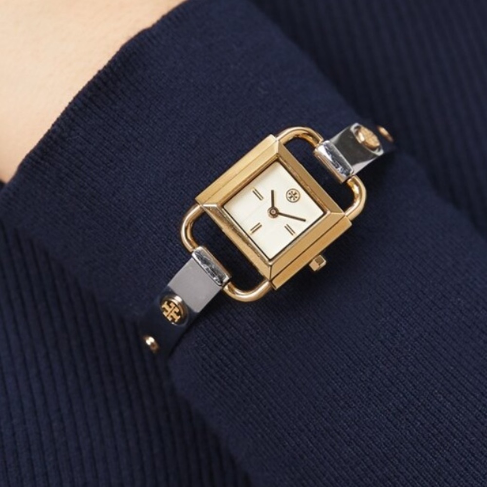 Tory Burch Phipps watch set, TWO-TONE 22 X 31 MM - Picture 3 of 11